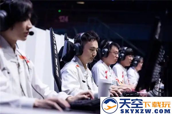 英雄联盟大满败职业选手详细列表及其战绩分析